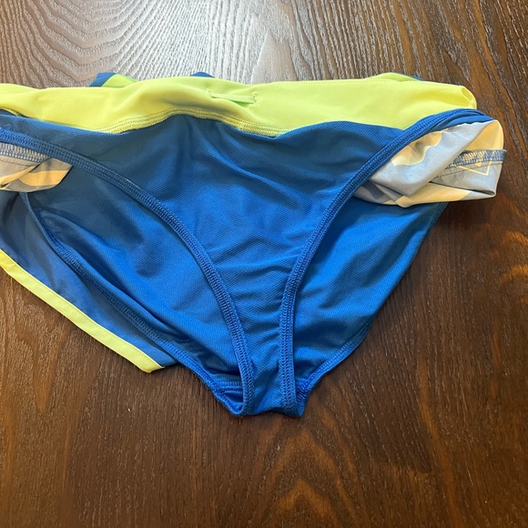 Reebok CrossFit Shorts - Picture 6 of 6